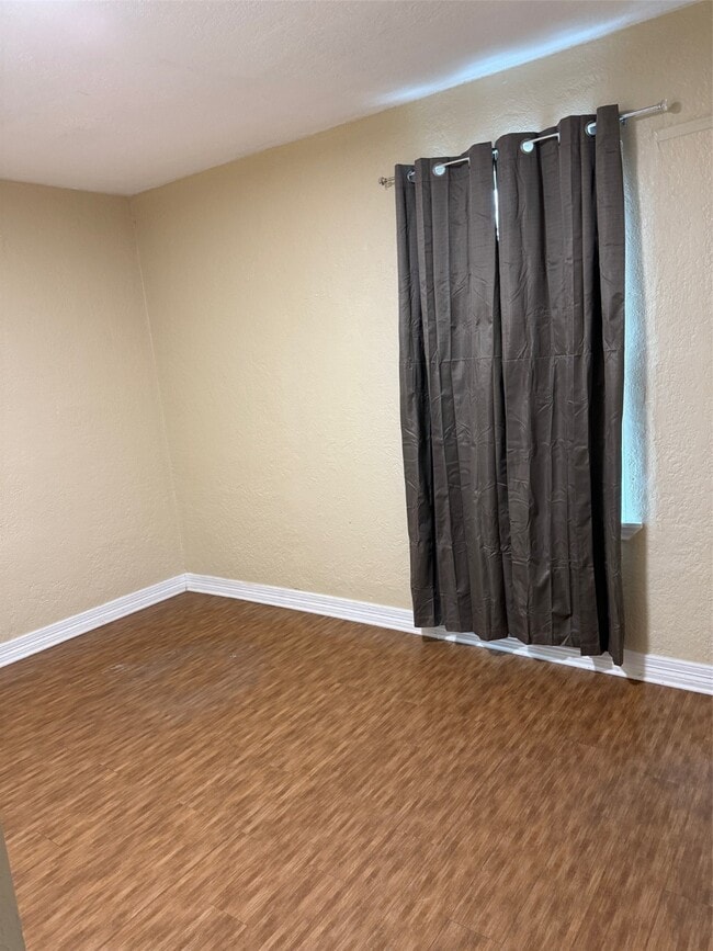 Photo - 5106 Jackson St