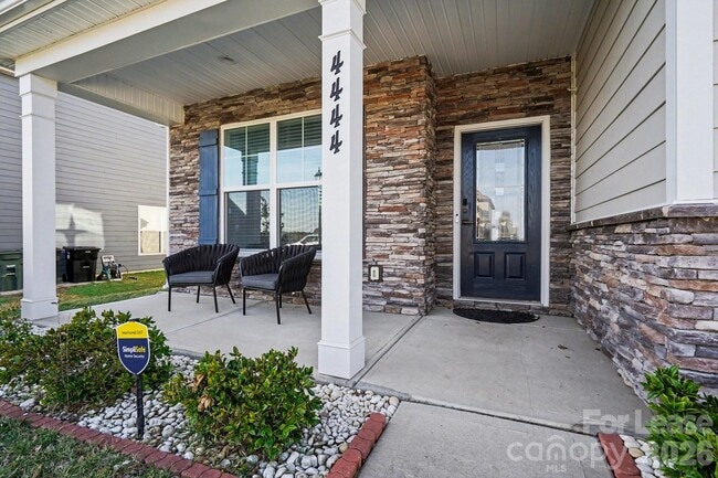 Photo - 4444 Fls Lk Dr S W