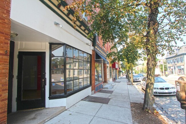 Building Photo - 7118 Germantown Ave Unit 3rd Fl
