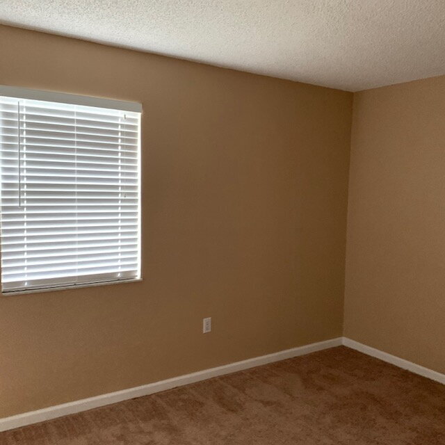 Photo - Two BD/1 Bath  Gated Pool Cmmunity Largo FL Unidad 104