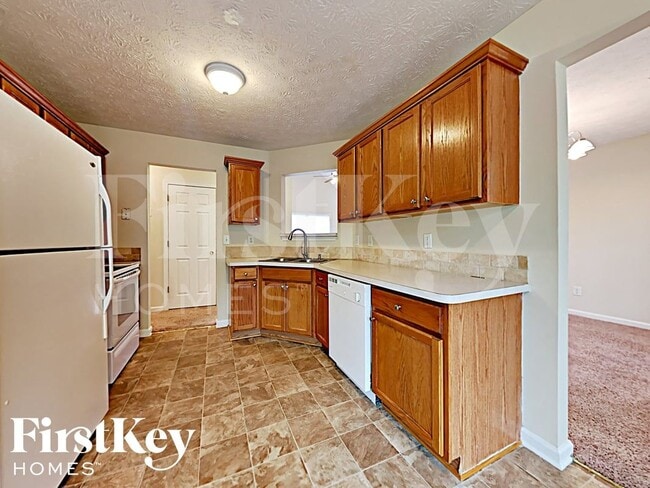 Photo - 8012 Mustang Ln
