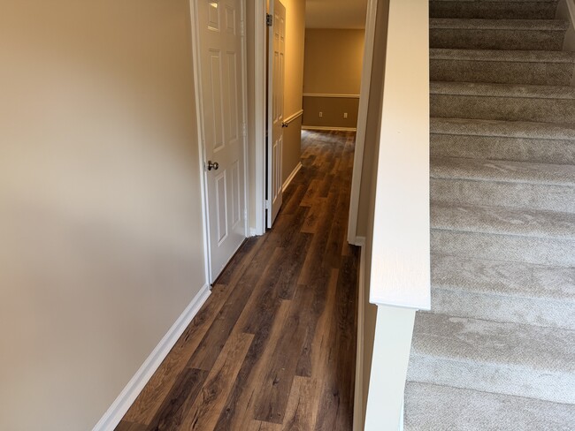 Photo - 2760 Red Oak Cir