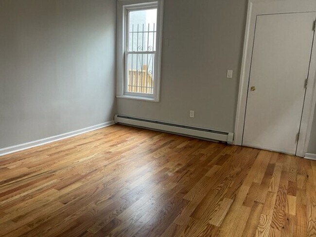 Photo - 86 Clinton Ave Unit 1