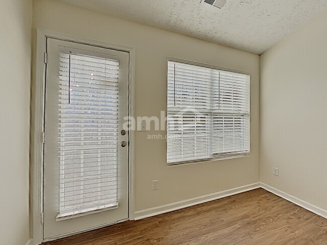 Photo - 5034 Timber Trail Dr