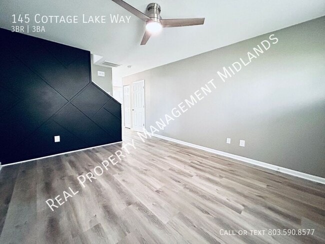 Photo - 145 Cottage Lake Way