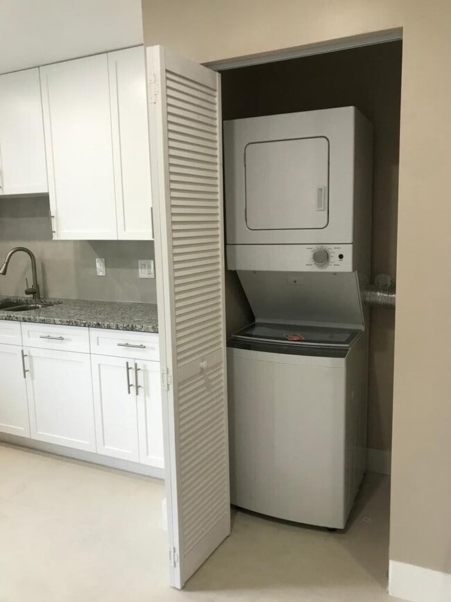 Photo - 17024 89th Pl N Apartment Unit B