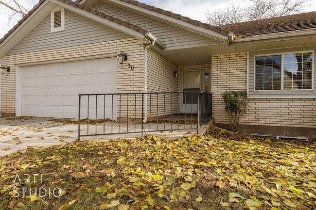 Photo - 4 Bedroom 2.5 Bath Home in Creekside Village