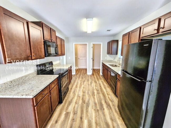 Photo - 634 Stowers Dr