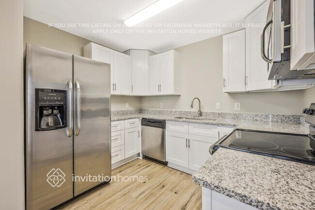 Photo - 509 Heritage Ln