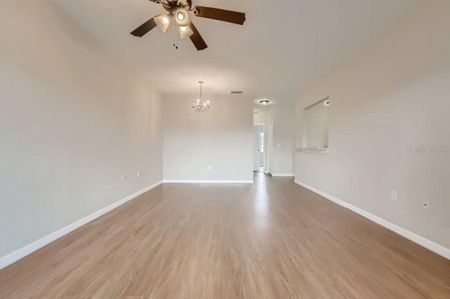 6011 Portsdale Pl Unit 202
