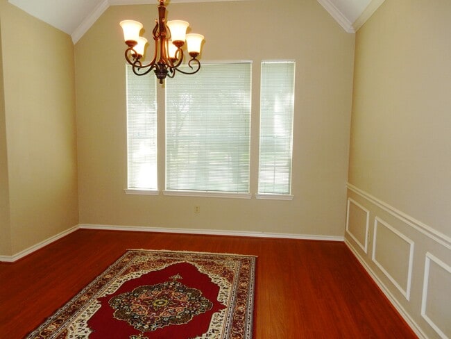 Photo - 16611 Colony Terrace Dr