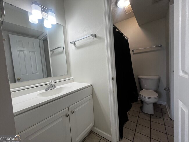 Photo - 2165 S Milledge Ave