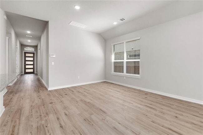 Photo - 2416 Bear Cub Bend