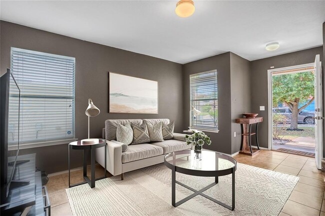 Photo - 8925 China Rose Dr