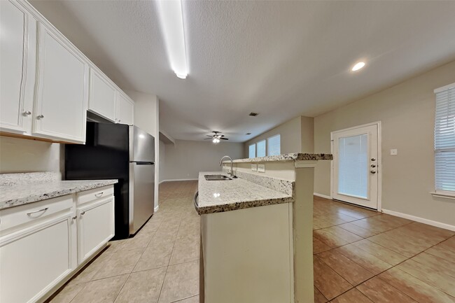 Photo - 21415 Flower Valley Cir