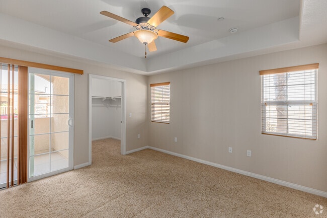 1BR, 1BA - 830SF - Bedroom