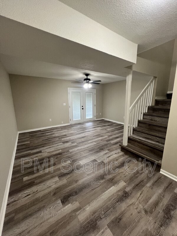 1430 Stratton Pl Dr