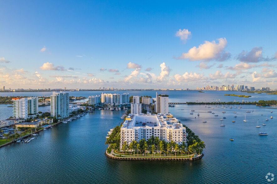 Moda North Bay Village