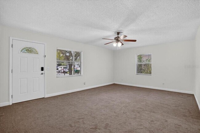 12641 116th Ln N