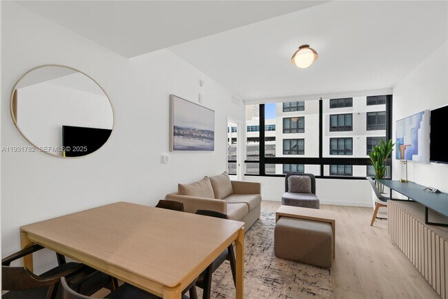 Photo - 225 N Miami Ave Unit 1012