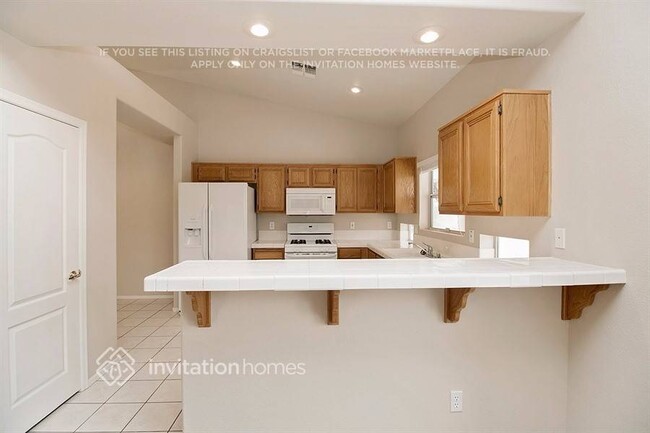 Photo - 5624 N Tropic Mist St