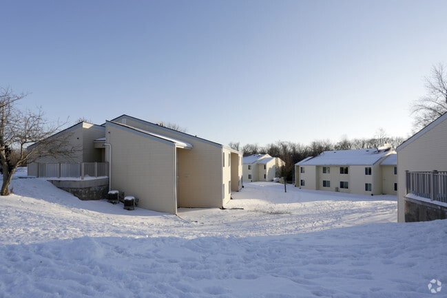 Photo - Milan Manor