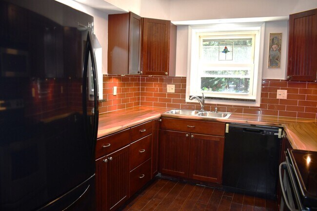 Photo - 11601 Heron Dr