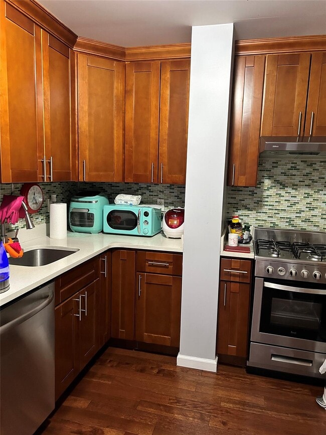 Photo - 149-06 Northern Blvd Unidad 406 Rental
