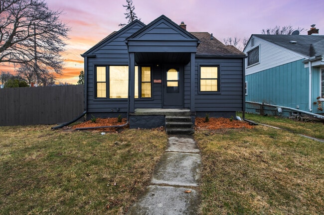 Building Photo - 14001 Talbot St Rental