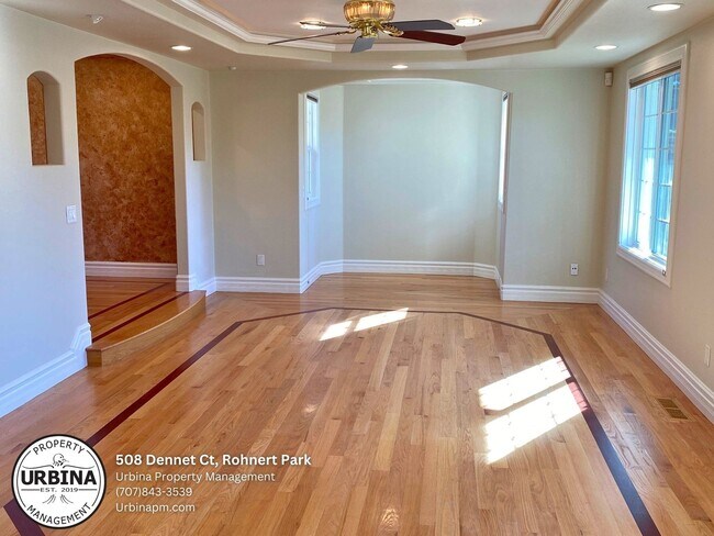 Photo - Expansive Rohnert Park D Section Home – Id...