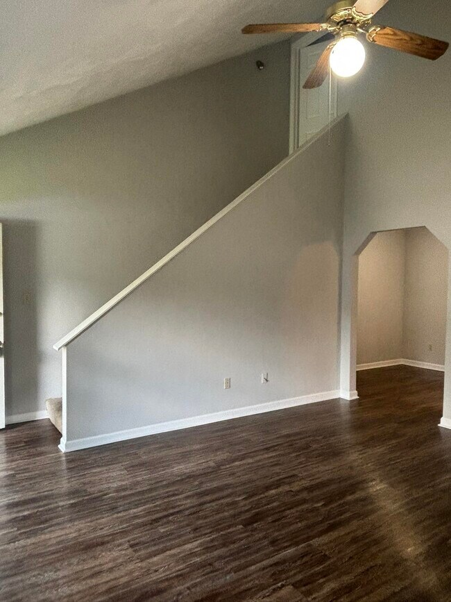 2901 Richview Park Cir S
