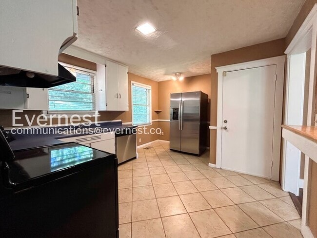 Photo - 4908 Briarwood Dr