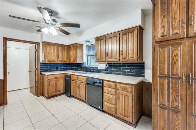 Photo - 6 Longhurst Ct