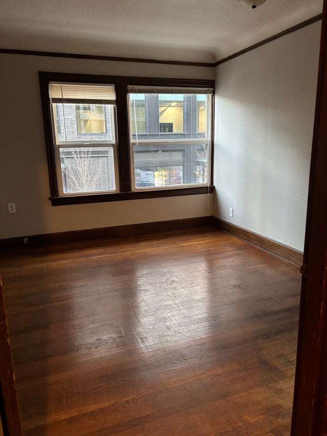 Photo - 4541 Brooklyn Ave NE Unit 4541 Brooklyn Ave NE