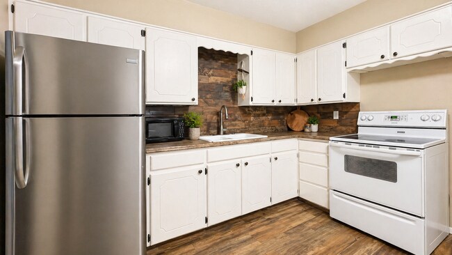 Photo - 4529 NW 33rd St