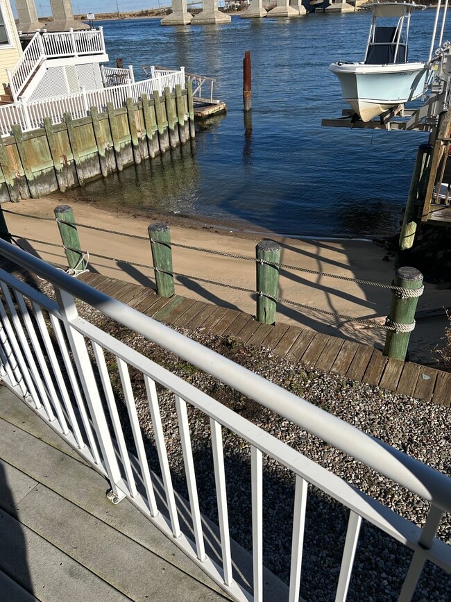 Photo - 46 S Bay Ave