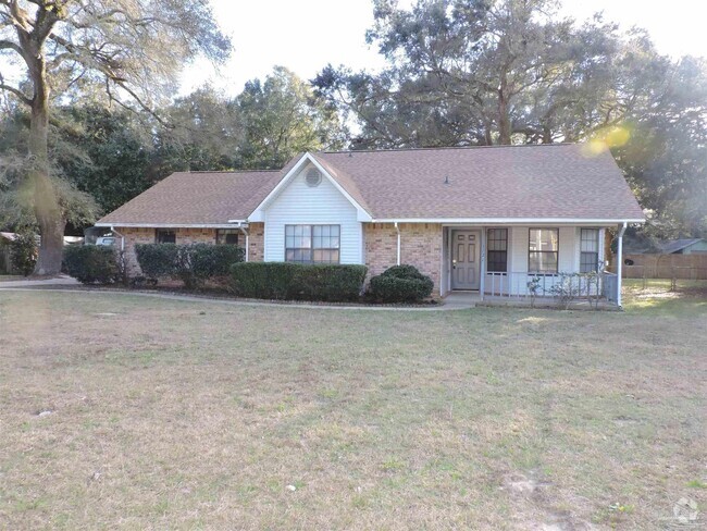 Building Photo - 1721 Quiet Oak Ln Rental