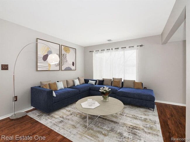 Photo - 1323 Laurel Valley Dr