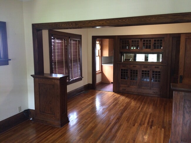 Photo - 277 Brimhall St