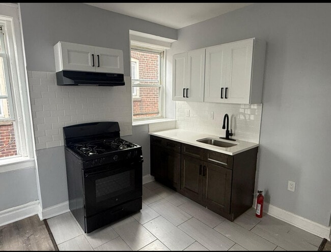 Building Photo - 1341 Springfield Ave Rental