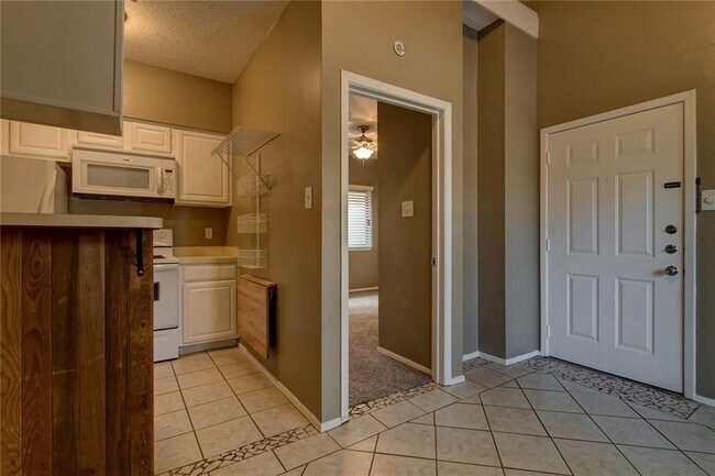 Photo - 2714 Nueces St Unit 203