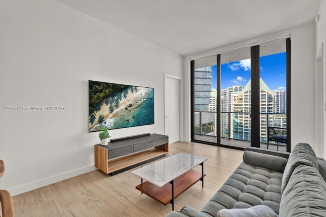 Photo - 2678 Tigertail Ave Unit 1605