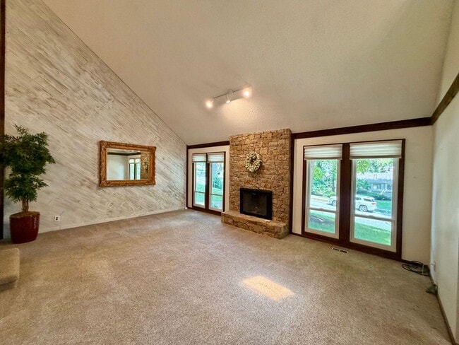 Photo - 8238 Parkhill Cir