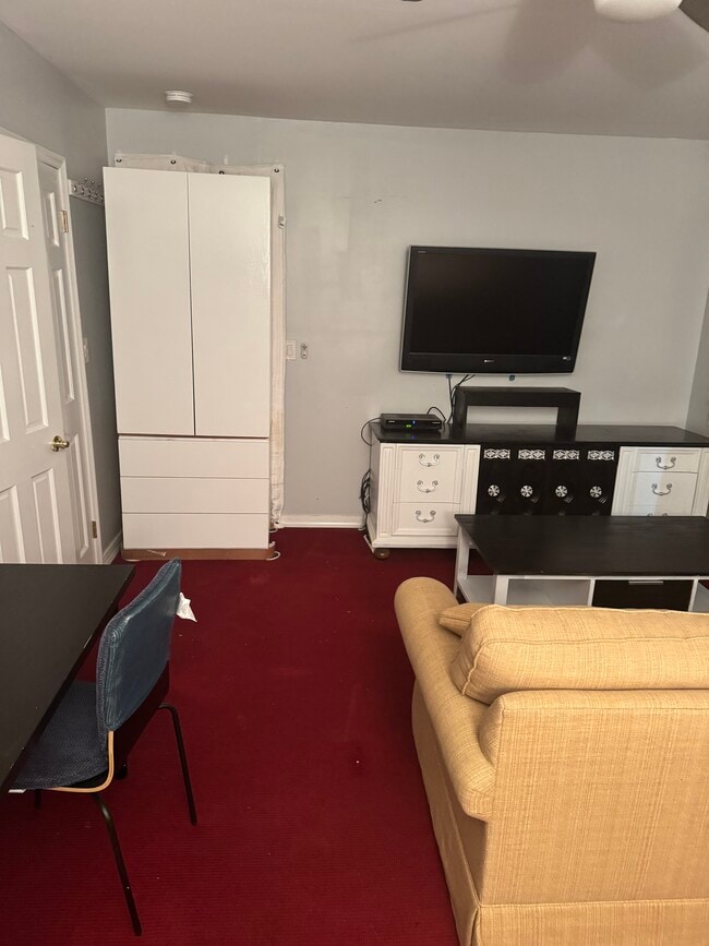 Photo - 183 Lefferts Rd