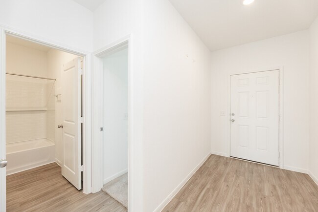 Photo - 21119 Sherrell Bay Dr