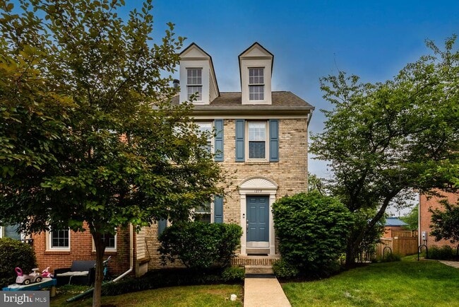 Photo - 1275 Quaker Hill Dr Casa Adosada
