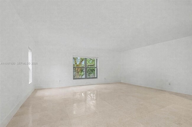 Photo - 2000 Brickell Ave