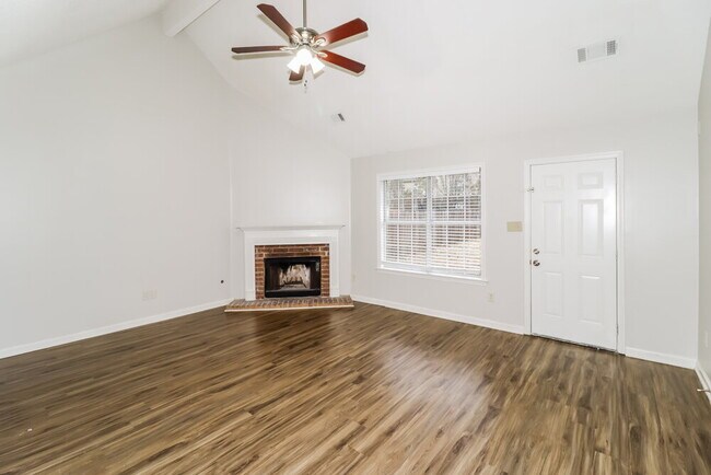 Photo - 10010 Cameron Ridge TR