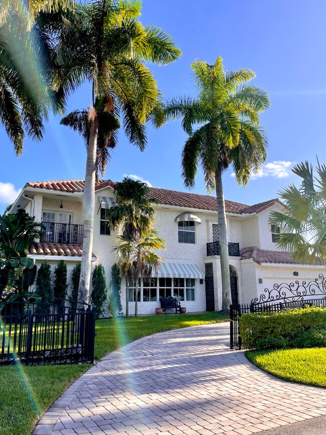 Building Photo - 950 Bolender Dr Rental