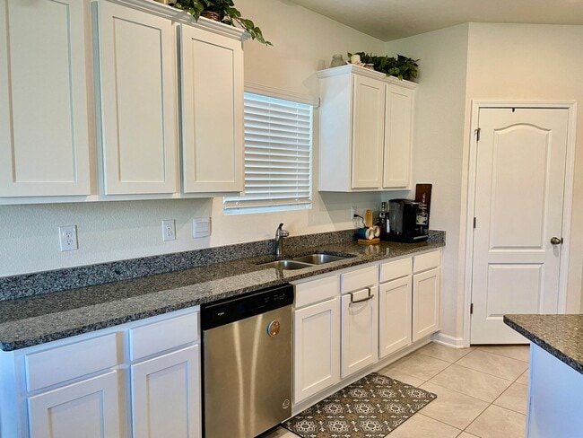 Photo - 86704 Nassau Xing Wy